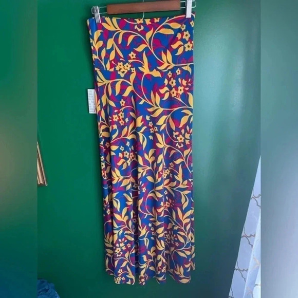 Lularoe Maxi Dress XS New NWT Super Cute Floral for Summer! - Picture 5 of 5